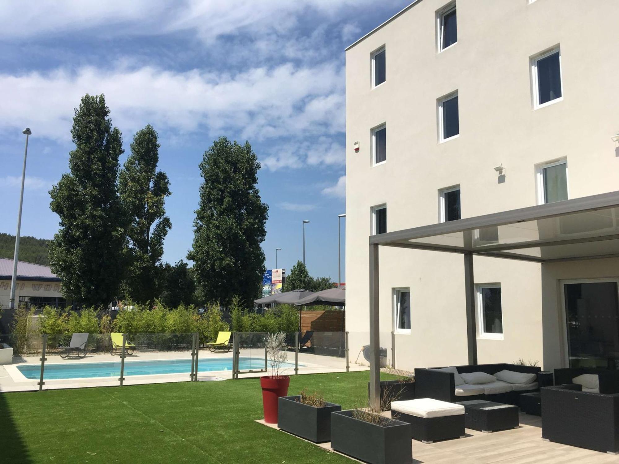 Brit Hotel Martigues Nord Экстерьер фото