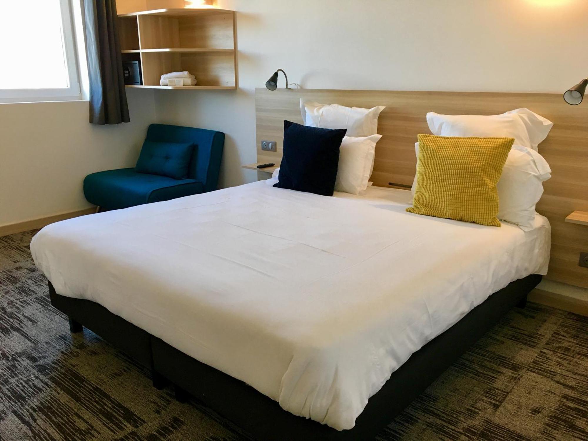 Brit Hotel Martigues Nord Экстерьер фото