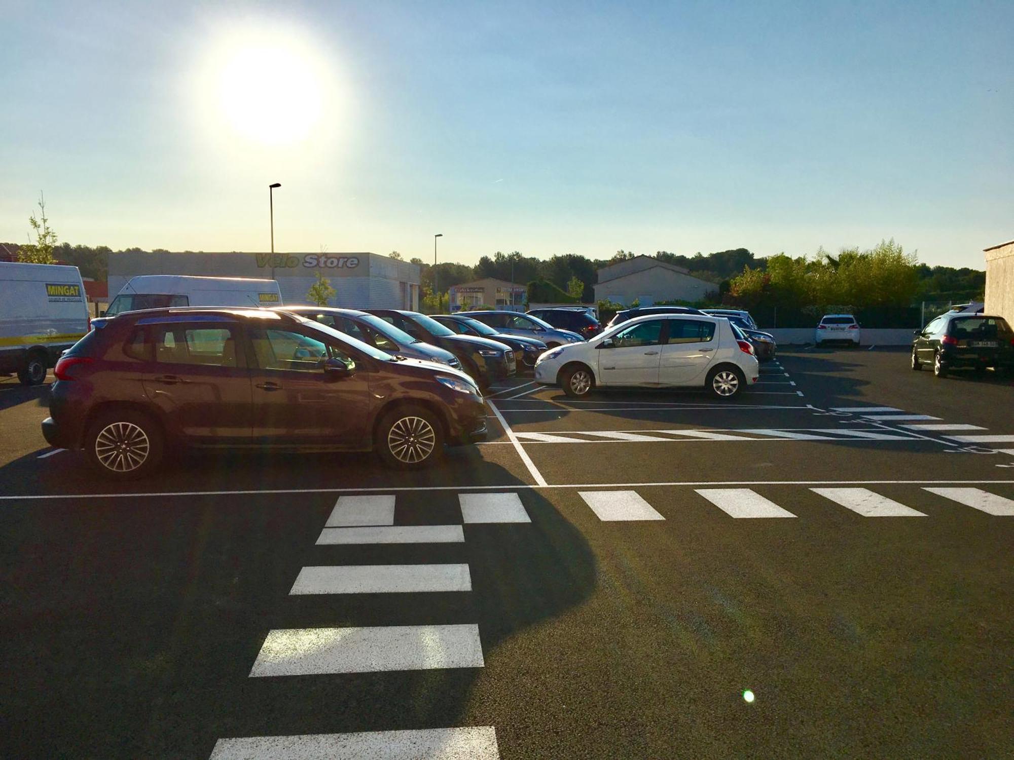Brit Hotel Martigues Nord Экстерьер фото