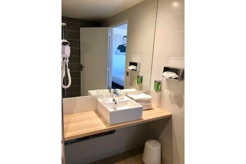 Brit Hotel Martigues Nord Экстерьер фото